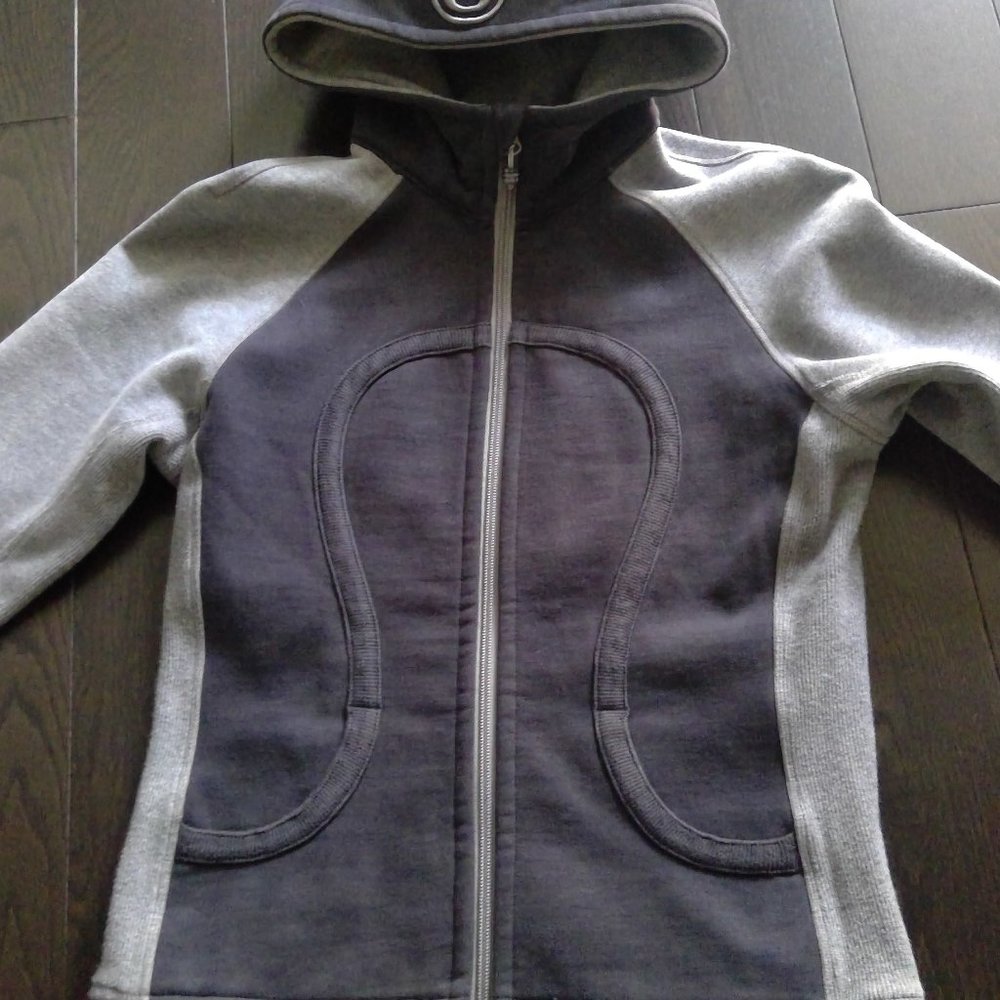 Lululemon To Class Jacket Grey Black Size 6